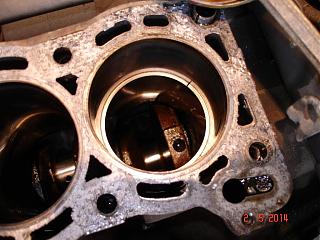 поршневые кольца ga16de-dsc05770.jpg