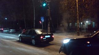 Ну вот и у меня авария-img_20161110_175823.jpg